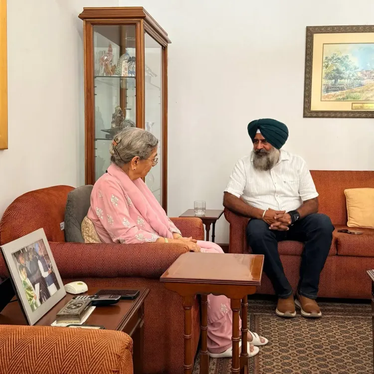 परगट सिंह ने पंजाब कांग्रेस अध्यक्ष बनने के बाद गुरशरण कौर से लिया आशीर्वाद, मनमोहन सिंह को किया याद