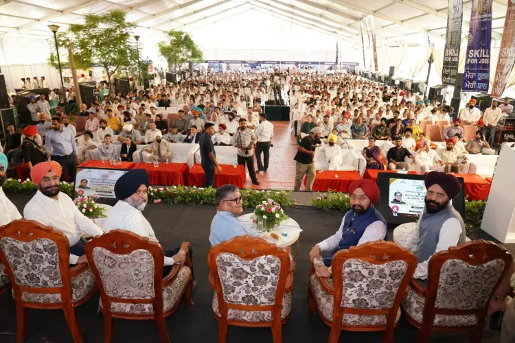 Punjab Governor distributes appointment letters to 1,044 skill-trained youth in Ludhiana