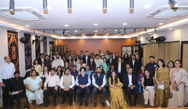 Puri briefs Rising Leaders on India's energy security story