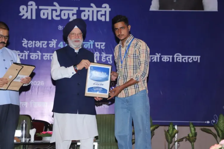 Puri Links Punjab Youth to Viksit Bharat Growth Story