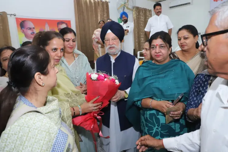 Puri Meets BJP Mahila Morcha in Ludhiana, Backs Nari Shakti