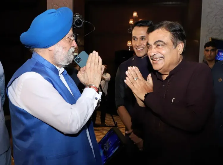 Puri Wishes Cabinet Colleague Gadkari on Birthday