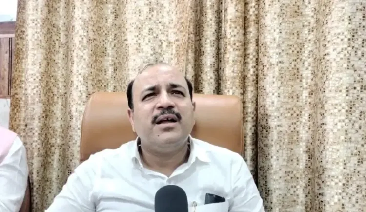 क्या पूर्व सांसद दानिश अली को हाउस अरेस्ट कर बरेली जाने से रोका गया?