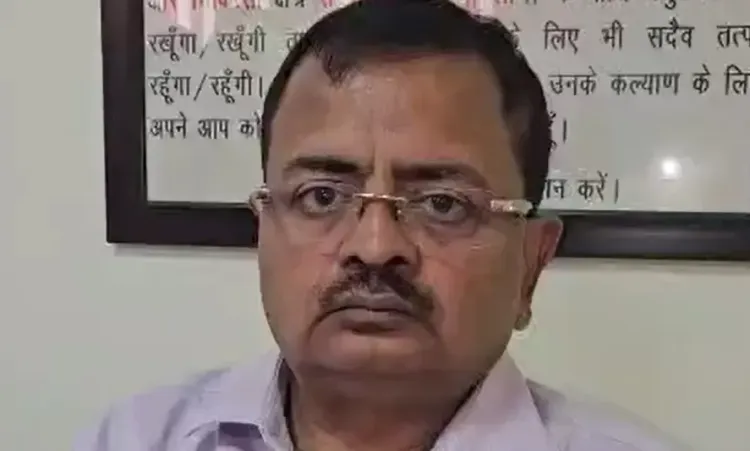 क्या पूर्व मंत्री गायत्री प्रजापति के सिर में गंभीर चोटें आई हैं? 48 घंटे बाद फिर होगा सीटी स्कैन: प्रोफेसर केके सिंह