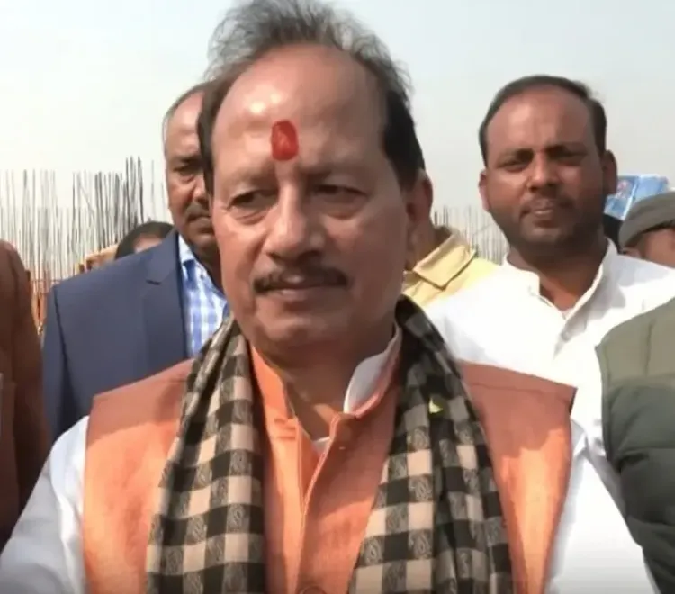 क्या पूर्वी चंपारण में दुनिया के सबसे बड़े शिवलिंग की स्थापना एक गौरवमयी क्षण है?