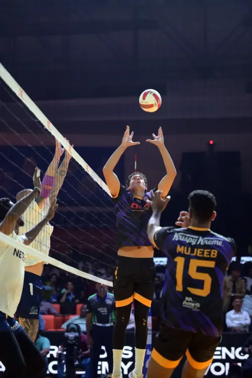 Can Bengaluru Torpedoes Sustain Their Momentum Against Kolkata Thunderbolts?