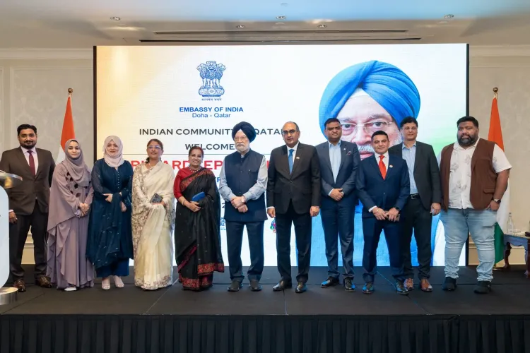 कतर में हरदीप सिंह पुरी का भारतीय समुदाय द्वारा स्वागत, भारत-कतर संबंधों को मजबूती देने पर जोर