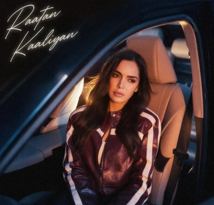 'रात कालिया' सॉन्ग से गायिकी में उतरीं शहजान पद्मसी, मां शेरोन प्रभाकर से सीखा संगीत