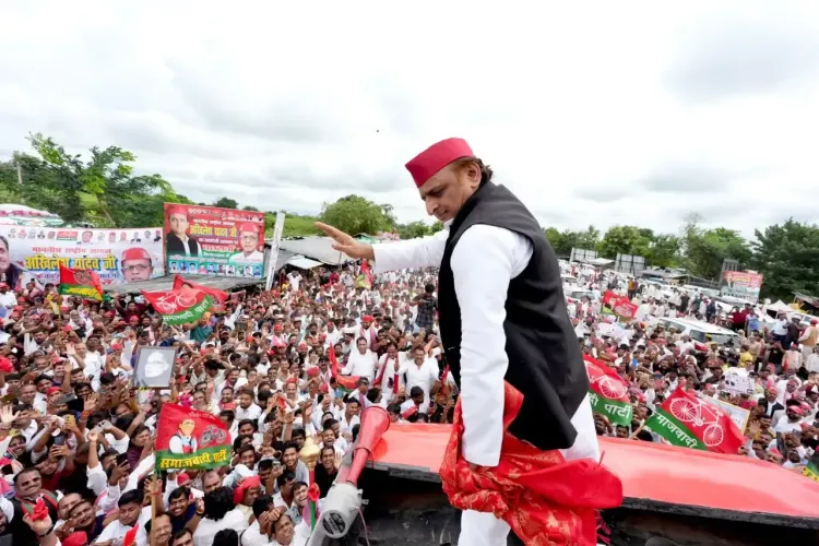 रायबरेली से अखिलेश यादव की पीडीए यात्रा शुरू, BJP ने साधा निशाना, कांग्रेस ने दी शुभकामनाएं