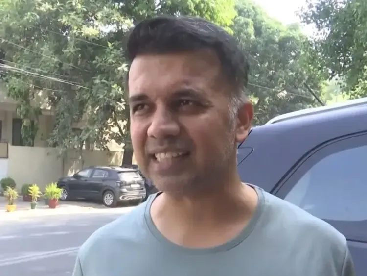 राघव चड्ढा के भाजपा में जाने पर विपक्ष का हमला — 'दलतोड़ राजनीति' पर उठे सवाल