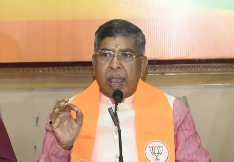 राहुल गांधी के CEC बयान पर BJP का पलटवार: 'गैर-जिम्मेदाराना और बेबुनियाद'