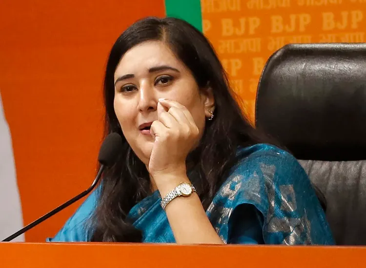 बांसुरी स्वराज का राहुल गांधी पर तीखा प्रहार: 'पितृसत्ता' नारे पर कांग्रेस के दोहरेपन का पर्दाफाश