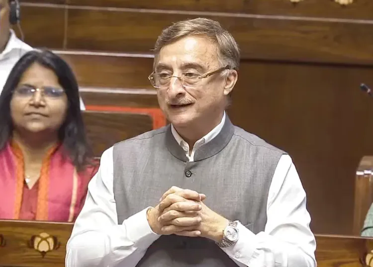 राहुल गांधी का प्रयागराज 'छात्रों की गूंज' कार्यक्रम रद्द, विपक्षी सांसदों ने सरकार पर साधा निशाना