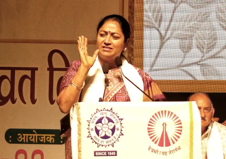 क्या राहुल गांधी की सोच भारतीय संस्कृति और लोक आस्था से दूर है? : सीएम रेखा गुप्ता