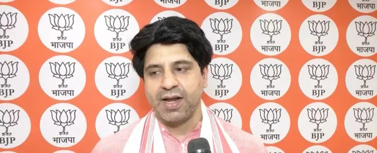 रामचंद्र गुहा के बाद BJP का वार: 'राहुल गांधी को अपनी पार्टी ने ही नकारा, कर्नाटक में CM बदलने से कुछ नहीं बदलेगा'