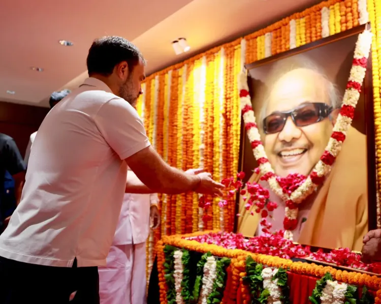 Rahul Gandhi pays tribute to Karunanidhi, hails constitutional legacy