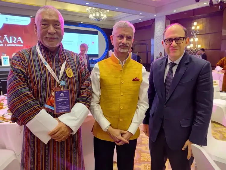 रायसीना डायलॉग 2026 में अर्जेंटीना के राजदूत ने डॉ. एस जयशंकर से की महत्वपूर्ण मुलाकात