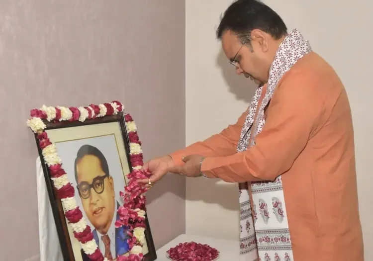 Rajasthan CM Launches 200 Ambedkar E-Libraries and Coaching Centre