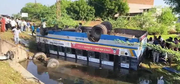 क्या राजस्थान के टोंक में बस दुर्घटना ने यात्रियों को संकट में डाल दिया?