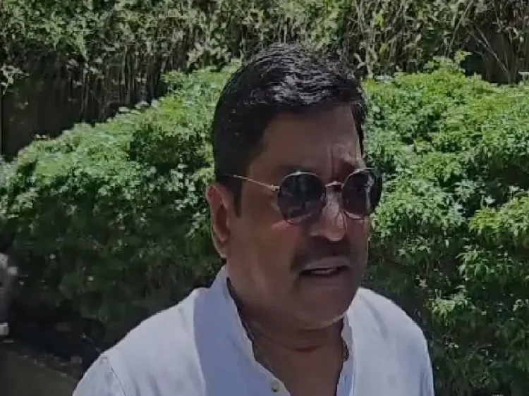 आशा भोसले का अंतिम संस्कार: बॉलीवुड और राजनीति की बड़ी हस्तियों ने जताया शोक