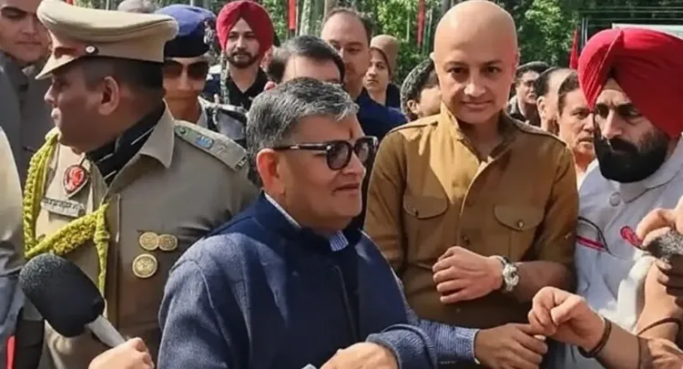 क्या राज्यपाल गुलाब चंद कटारिया ने 50 मोटरसाइकिलों के बेड़े को हरी झंडी दिखाई?
