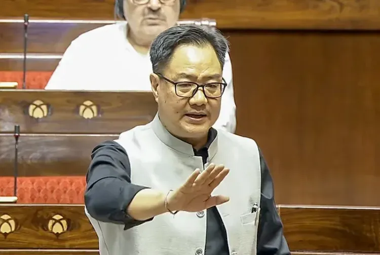 राज्यसभा में खड़गे बनाम रिजिजू: अमित शाह की गैरमौजूदगी पर भिड़े सत्ता-विपक्ष, सदन सोमवार तक स्थगित