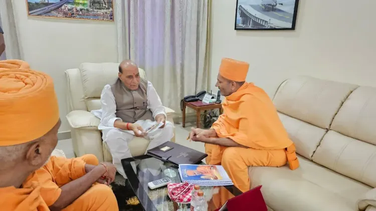 क्या रक्षा मंत्री राजनाथ सिंह ने नासिक में बीएपीएस संतों से दीवाली की शुभकामनाएं दीं?