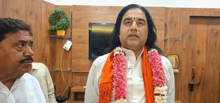 राम मंदिर चढ़ावा घोटाला: देवकीनंदन ठाकुर बोले — मोदी और योगी सरकार आरोपियों पर करेगी कड़ी कार्रवाई