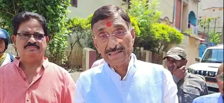 रांची में आरएसएस कार्यालय पर पेट्रोल बम हमला, भाजपा नेता संजय सेठ बोले — 'बड़ी साजिश, तुरंत हो कार्रवाई'