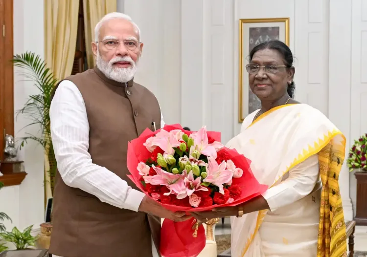 PM मोदी के जन्मदिन पर राष्ट्रपति मुर्मु की शुभकामनाएं: '25 वर्षों में सुशासन के नए प्रतिमान'
