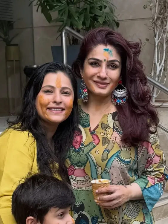 Raveena Tandon Celebrates Holi with Joyful Dhol Dancing