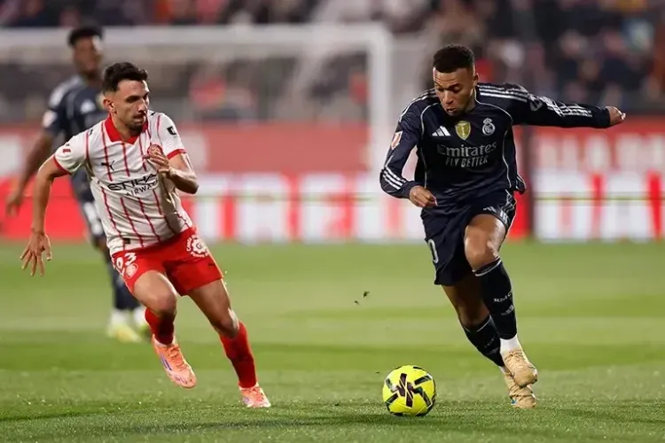 Did Real Madrid and Girona Settle for a 1-1 Draw as Barcelona Climbs to the Top of La Liga?