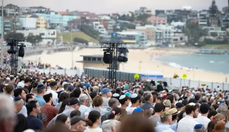 How Will Sydney Ensure Safety at New Year's Celebrations After Bondi Shooting?