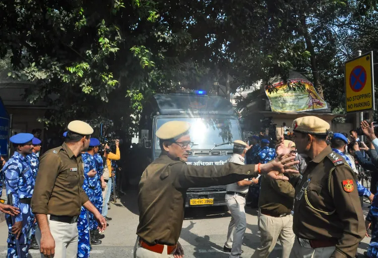 Did the Red Fort blast involve a Jaish suicide bomber using a TATP ‘shoe bomb’?