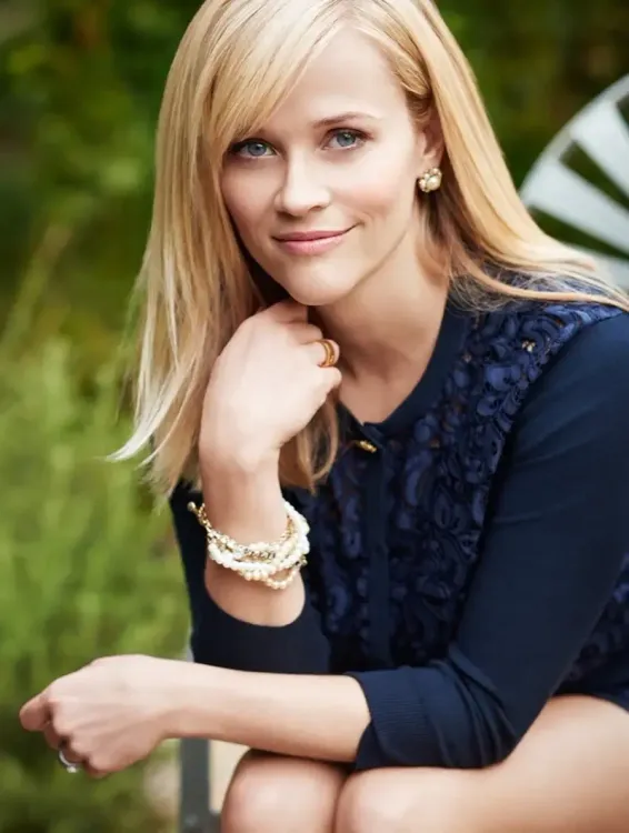 Reese Witherspoon Calls for Women to Embrace AI: Don't Get Left Behind!
