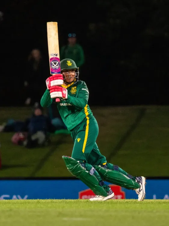 Kayla Reyneke Makes History as First Woman to Win Player of the Match on Debut Across Formats