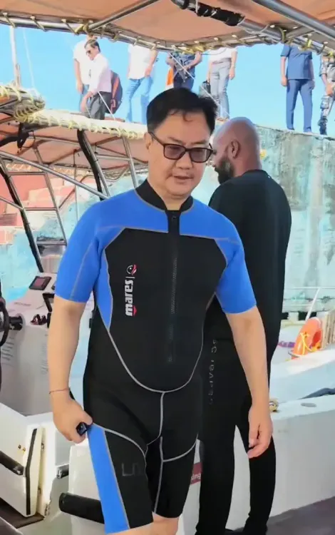 Rijiju dives at Swaraj Dweep, flags Andamans tourism potential