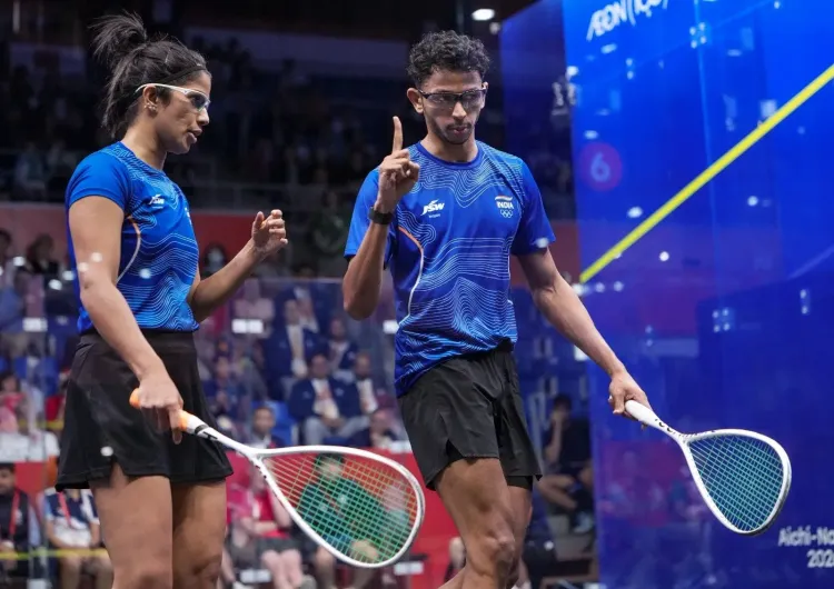 Rijiju Hails Joshna & Velavan's Asian Games Squash Bronze