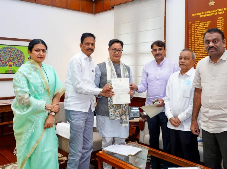 Rijiju Meets Five MPs at Parliament House