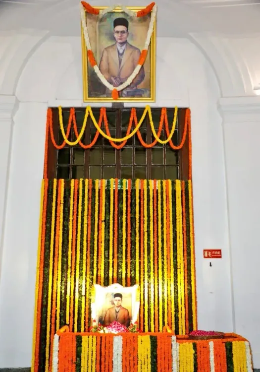 Rijiju Pays Tribute to Savarkar on Birth Anniversary at Samvidhan Sadan