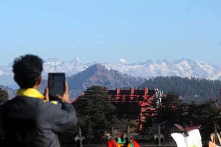 Welcome the New Year with Sunshine: Tourists Flee Foggy Plains for Himachal