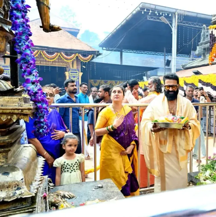 Rishab Shetty visits Kollur Mookambika temple on Dussehra with family