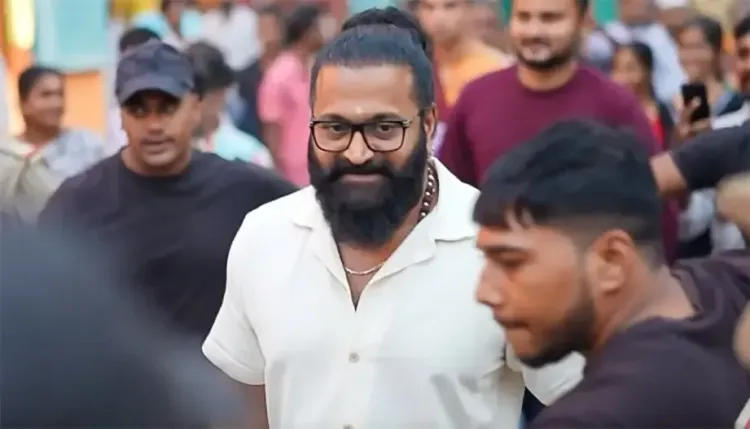 Did Rishab Shetty Perform Ganga Aarti in Varanasi?