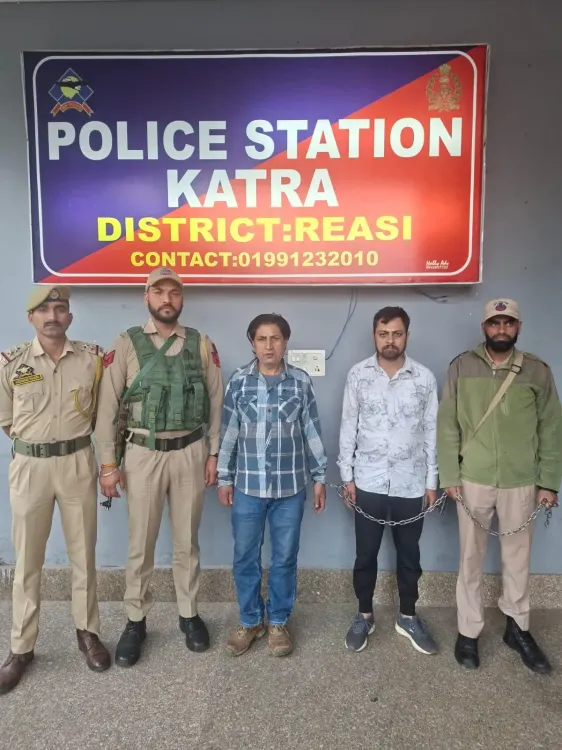 कटरा में पुलिस की बड़ी कार्रवाई, 17 ग्राम हेरोइन और 1500 प्रेगाबालिन गोलियां बरामद