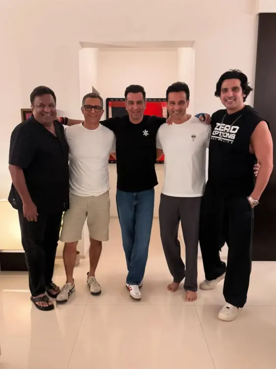 Did Rohit Roy, Ronit Roy, Zayed Khan & Sanjay Suri Really Join the 'Nimbu Paani Gang' After Quitting Alcohol?