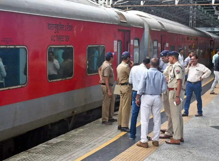 RPF Central Railway rescues 584, saves 25 lives in Jan–Apr 2026