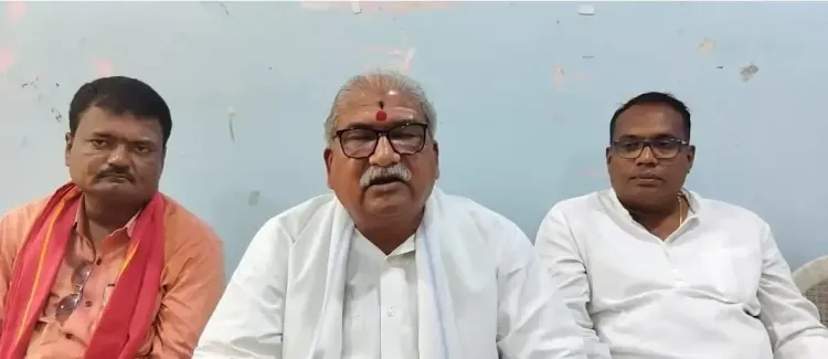 'Is Karnataka Gov't Wasting Taxpayer Money on a Chair and Portraits?' RTI Activist Raises Concerns