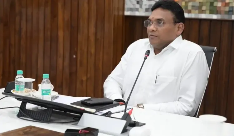 क्या प्रभारी सचिव आर राजेश कुमार ने रुद्रप्रयाग में विकास कार्यों की समीक्षा की?