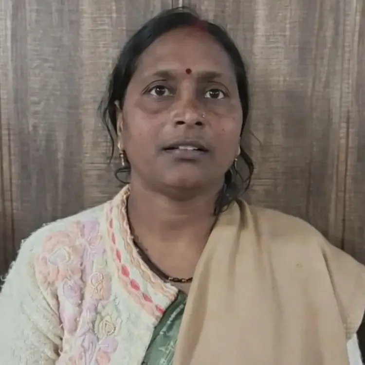 How is the ‘Lakhpati Didi’ Initiative Empowering Rural Women in Azamgarh?