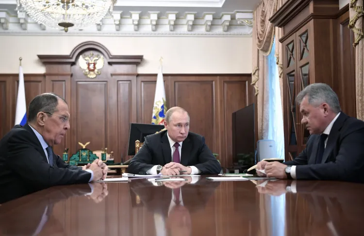 Shoigu: Russia's Position on US Strategic Arms Reduction Agreement Remains Firm